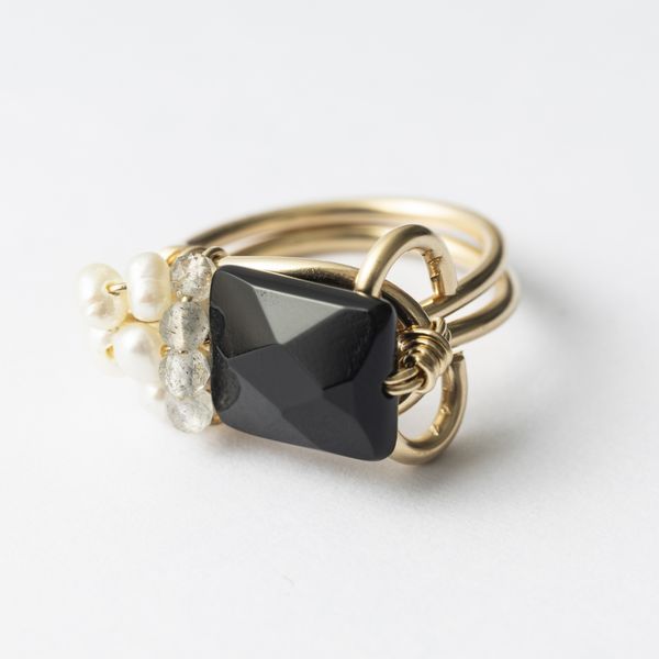 La mascotte/フィルピンキーリング オニキス -左手にはめてほしい